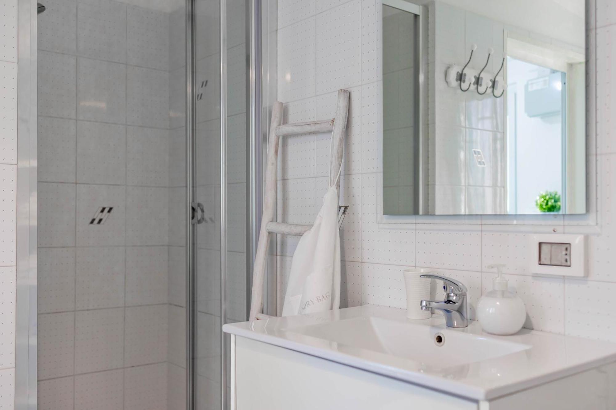 Antiche Mura Apartments"Cielo Di Puglia" -2 Matrimoniali, Cucina E Terrazzo 투리 외부 사진