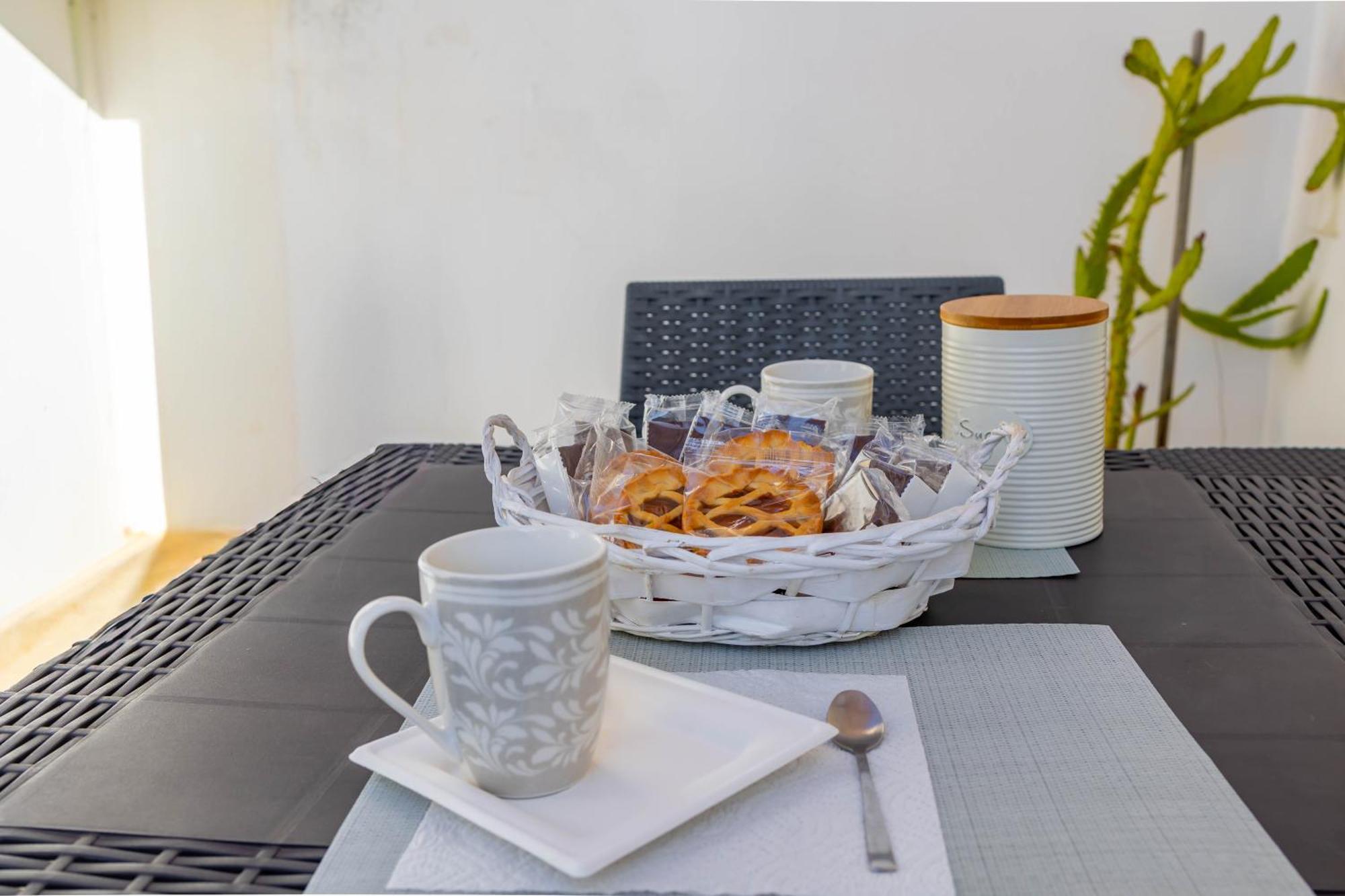 Antiche Mura Apartments"Cielo Di Puglia" -2 Matrimoniali, Cucina E Terrazzo 투리 외부 사진