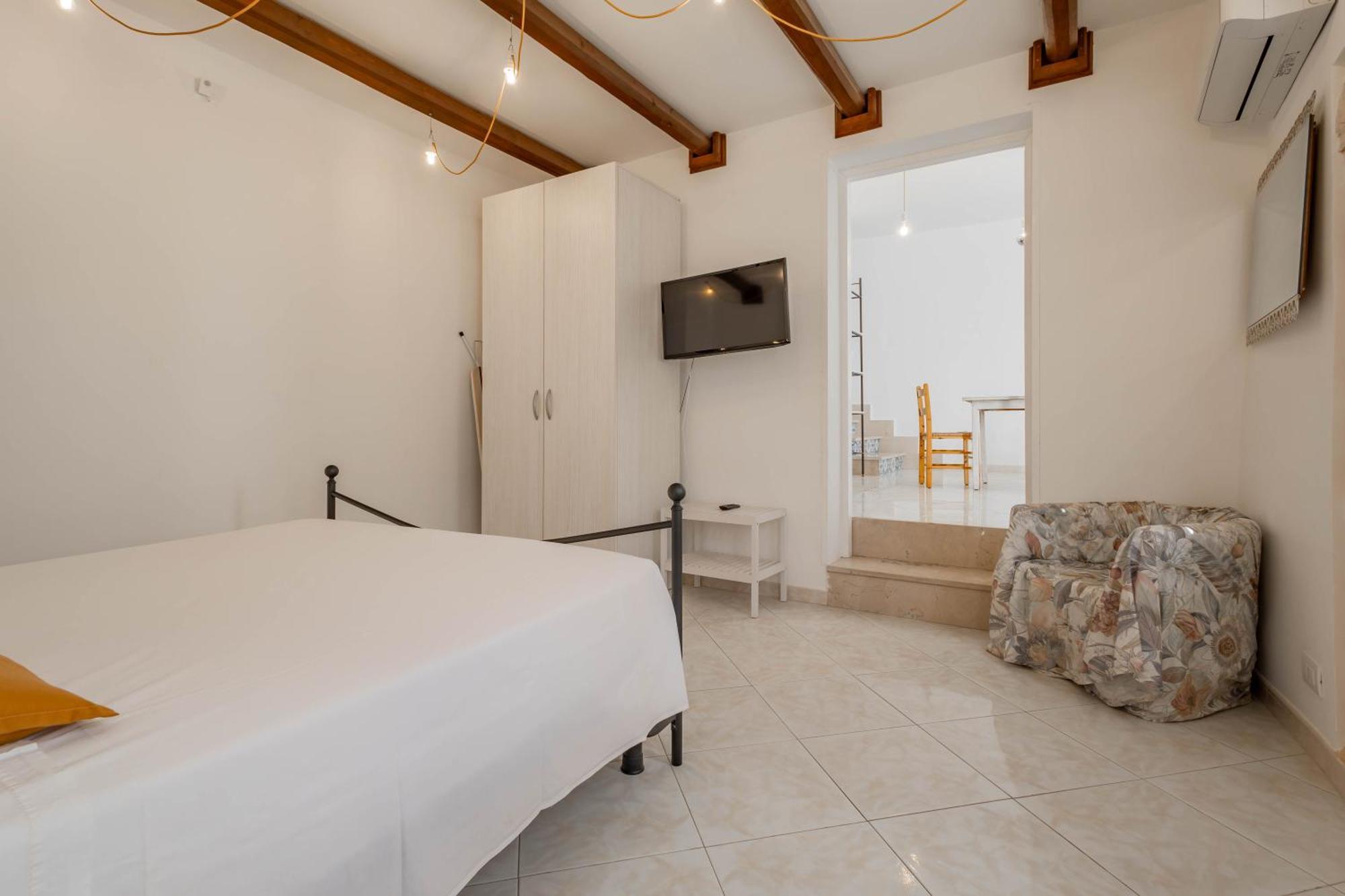 Antiche Mura Apartments"Cielo Di Puglia" -2 Matrimoniali, Cucina E Terrazzo 투리 외부 사진