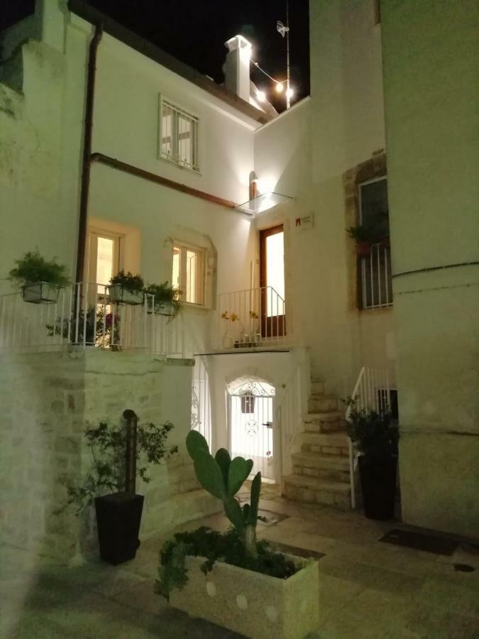 Antiche Mura Apartments"Cielo Di Puglia" -2 Matrimoniali, Cucina E Terrazzo 투리 외부 사진